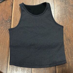 Black Sleeveless Vuori Women's Top